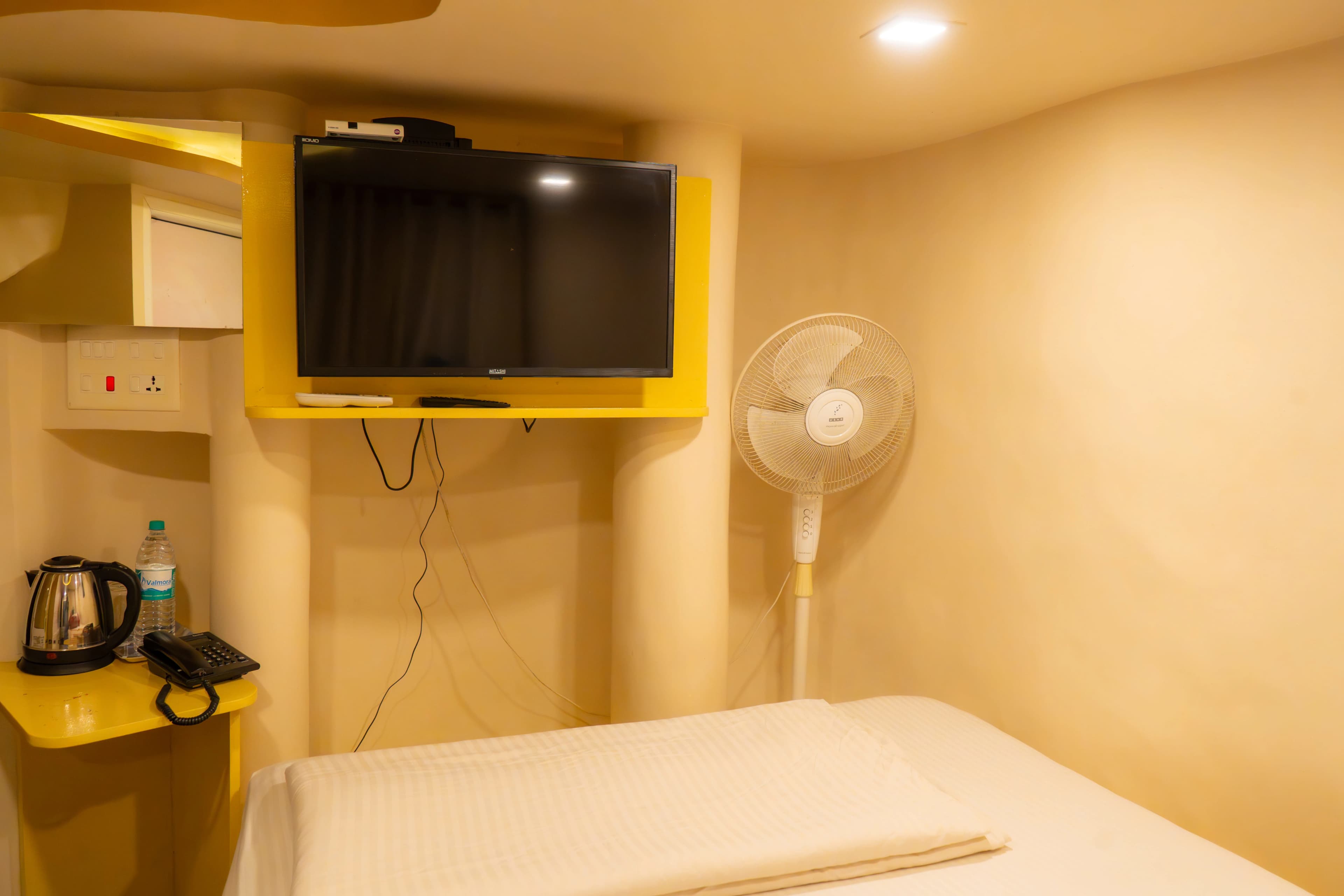 High Canopy Balcony Suite